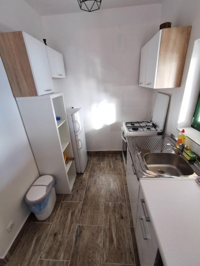 Kuca Za Odmor Obitelji Pedisic Vila Banj Exterior foto